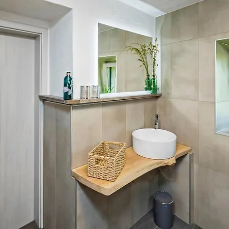 Dreiseitenhof In Ruhiger Lage Haus Gottfriede Holiday home *