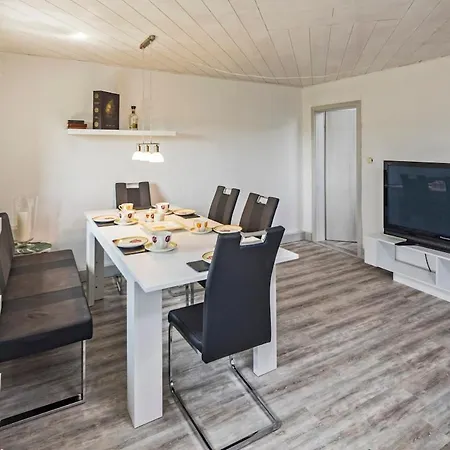 Dreiseitenhof In Ruhiger Lage Haus Gottfriede Neukirch (Bautzen)