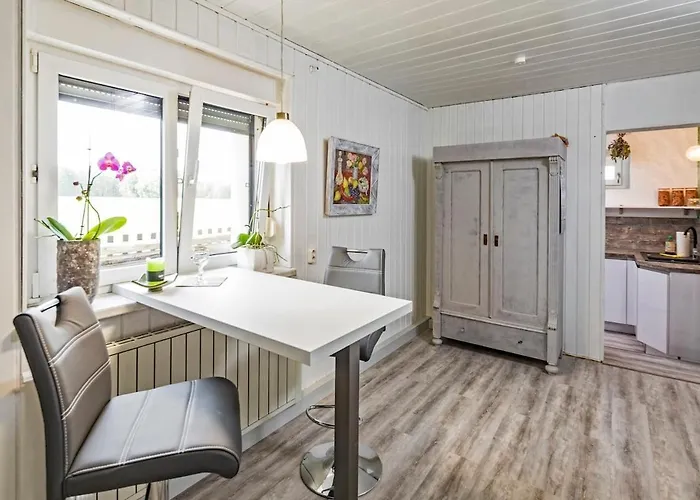 Holiday home Dreiseitenhof In Ruhiger Lage Haus Gottfriede