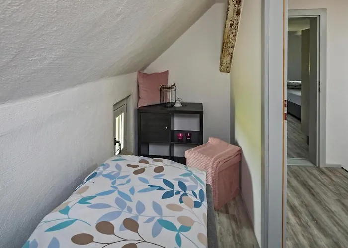 Dreiseitenhof In Ruhiger Lage Haus Gottfriede * Neukirch (Bautzen)