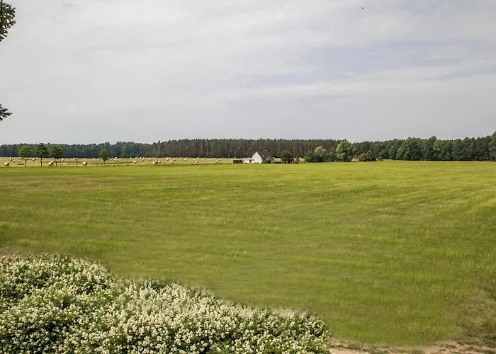 Dreiseitenhof In Ruhiger Lage Haus Gottfriede Holiday home Neukirch (Bautzen)